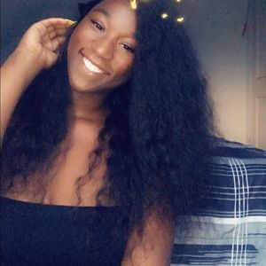 Meet your Posher, Charanee